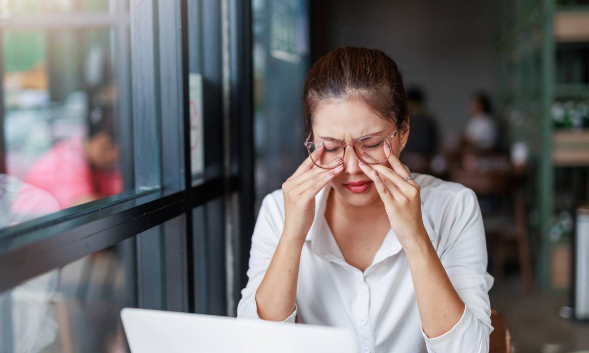 Why the 20-20-20 Rule Is the Simplest Way to Prevent Digital Eye Strain